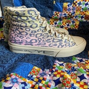 Straye pastel cheetah high tops mens 9 womens 10.5